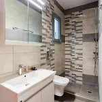 Georgia Seaview A3 Apartment