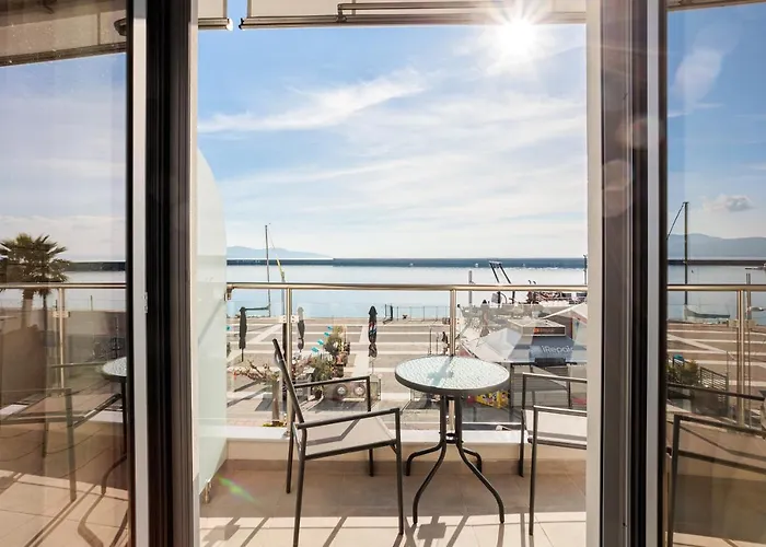 Georgia Seaview A3 Апартаменты Каламата